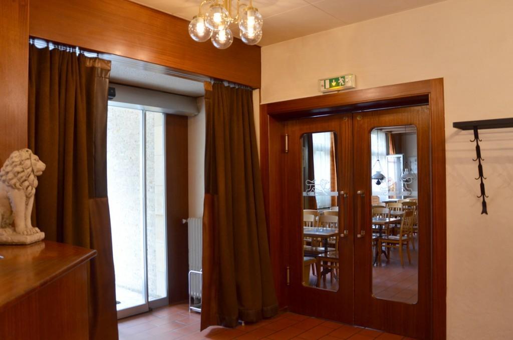 Hotel Loewen Лунгерн Екстериор снимка