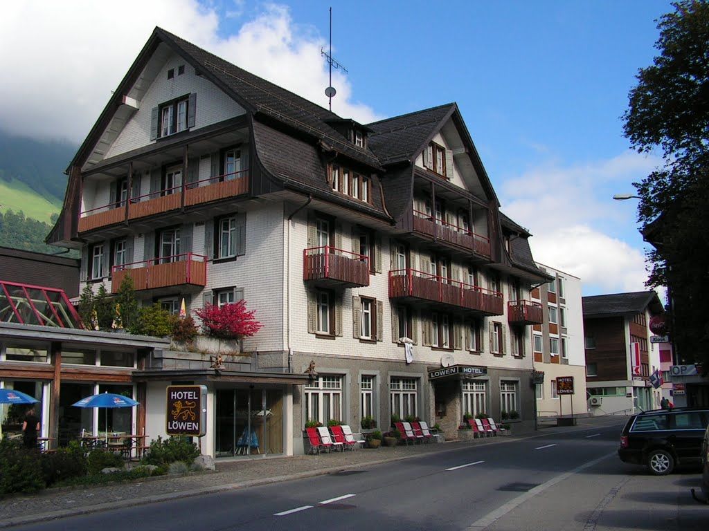 Hotel Loewen Лунгерн Екстериор снимка